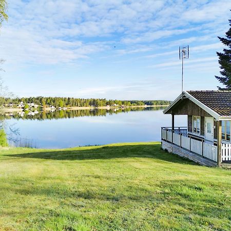 Kristinehamn Herrgardscamping & Stugor Eksteriør billede