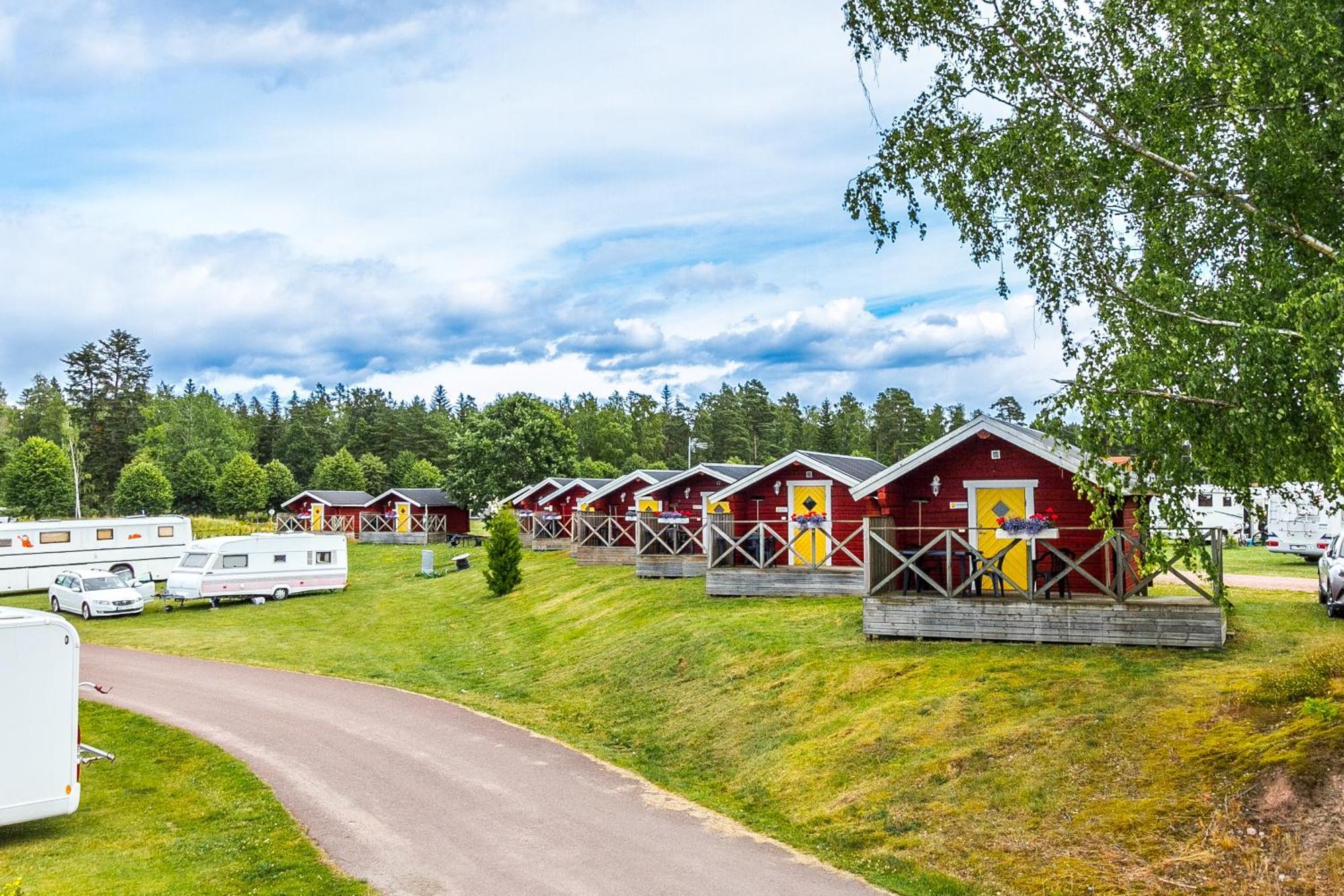Kristinehamn Herrgardscamping & Stugor Eksteriør billede